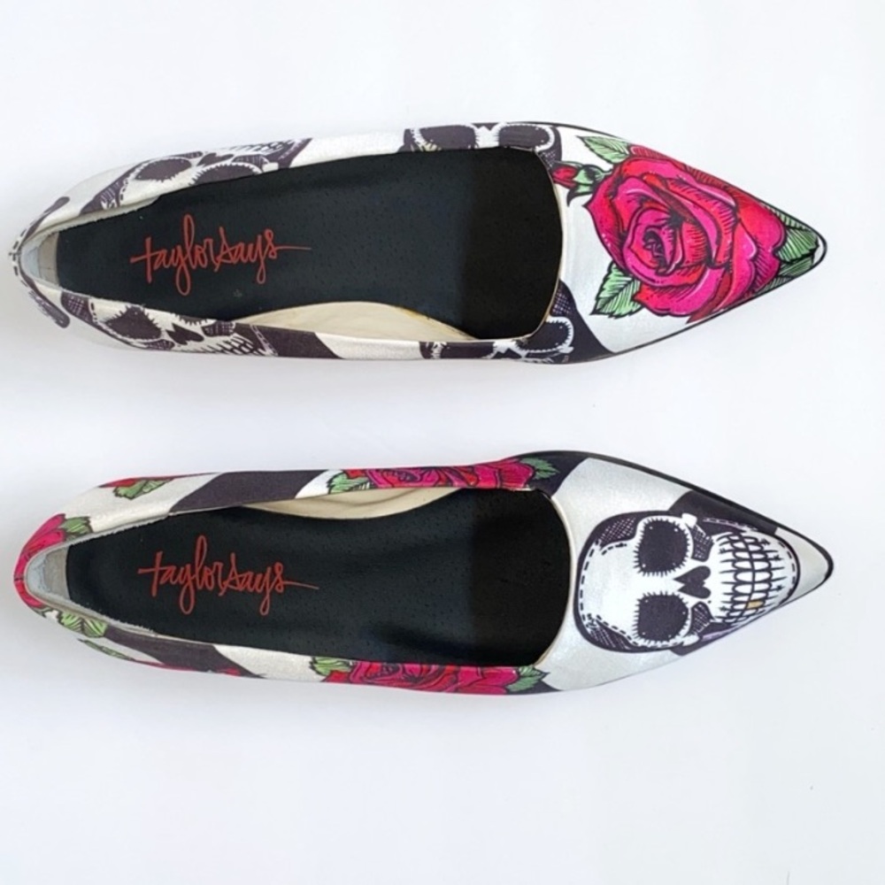 Taylor Says Tayquila Skull 💀 Rose🌹 Flats